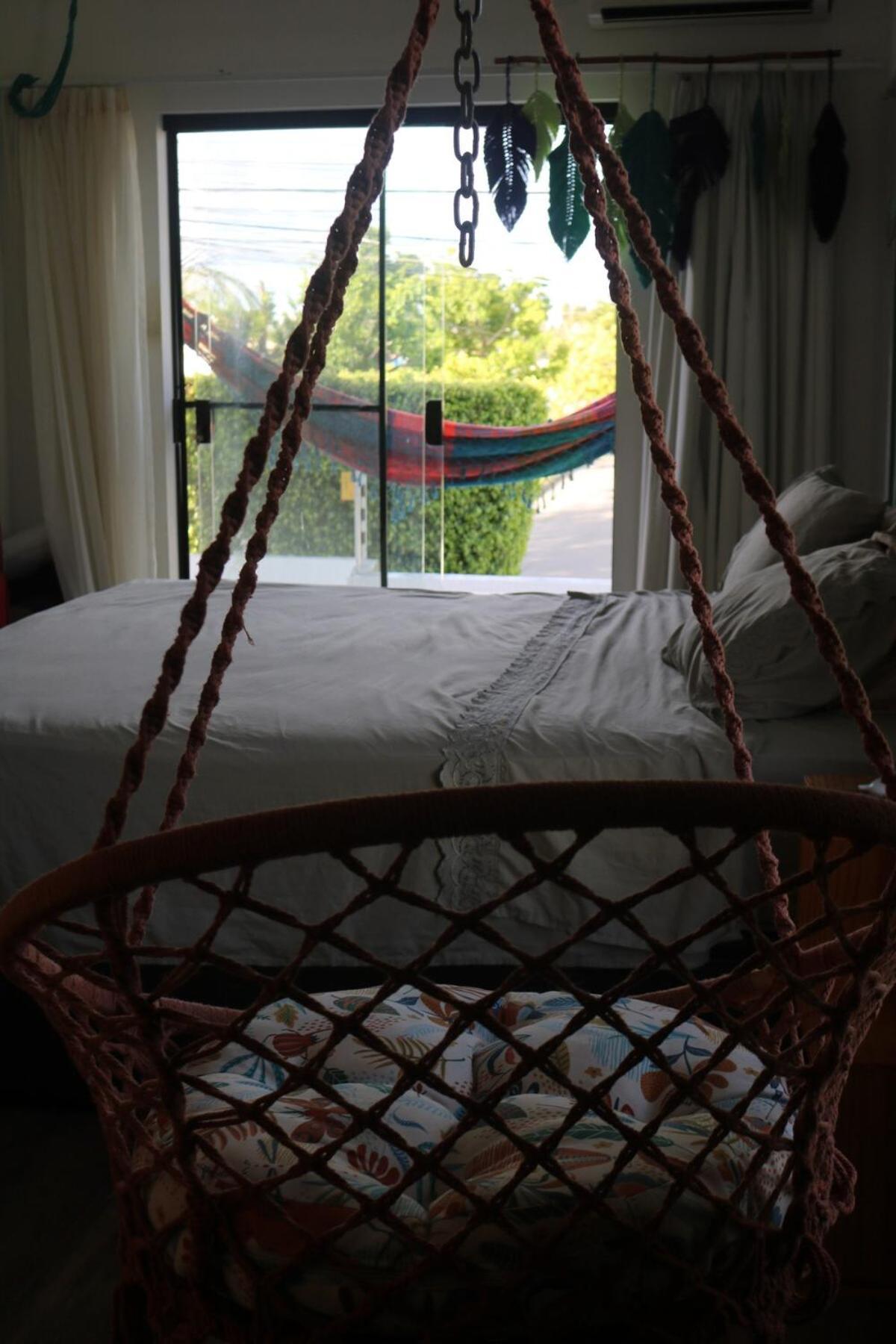 A Casa Do *
